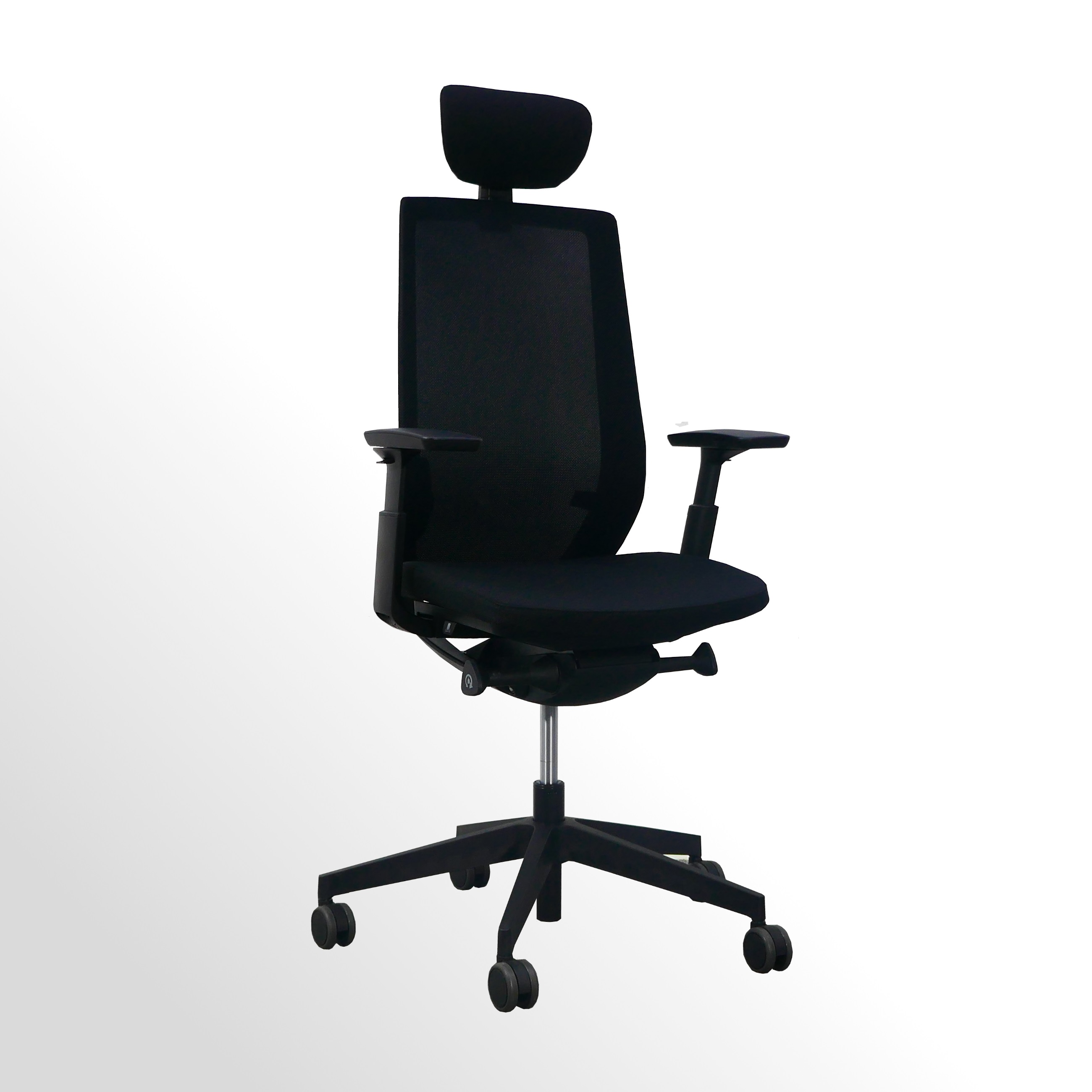Accis-SW-mit-Kopfst-tze-Stoff-schwarz-1 Ergonomischer Bürodrehstuhl mit Kopfstütze - flexibler Sitz und Rückenlehne ***BLACK-EDITION***
